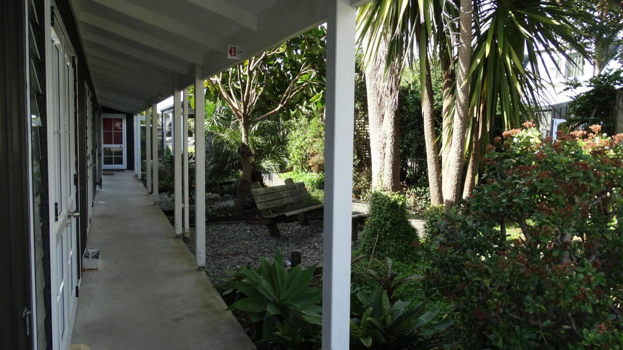 Southpacific Motel Whangamata Exteriér fotografie